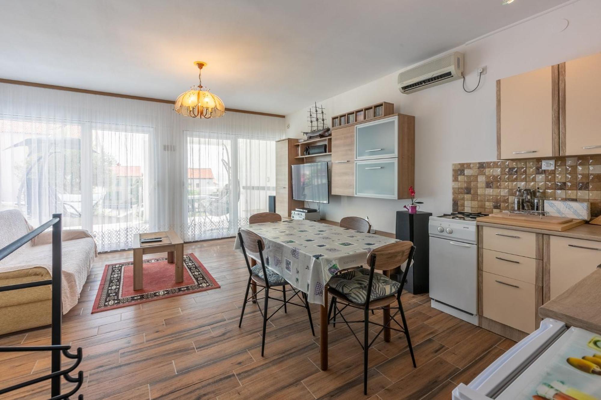 Milano Apartment Selce Bagian luar foto