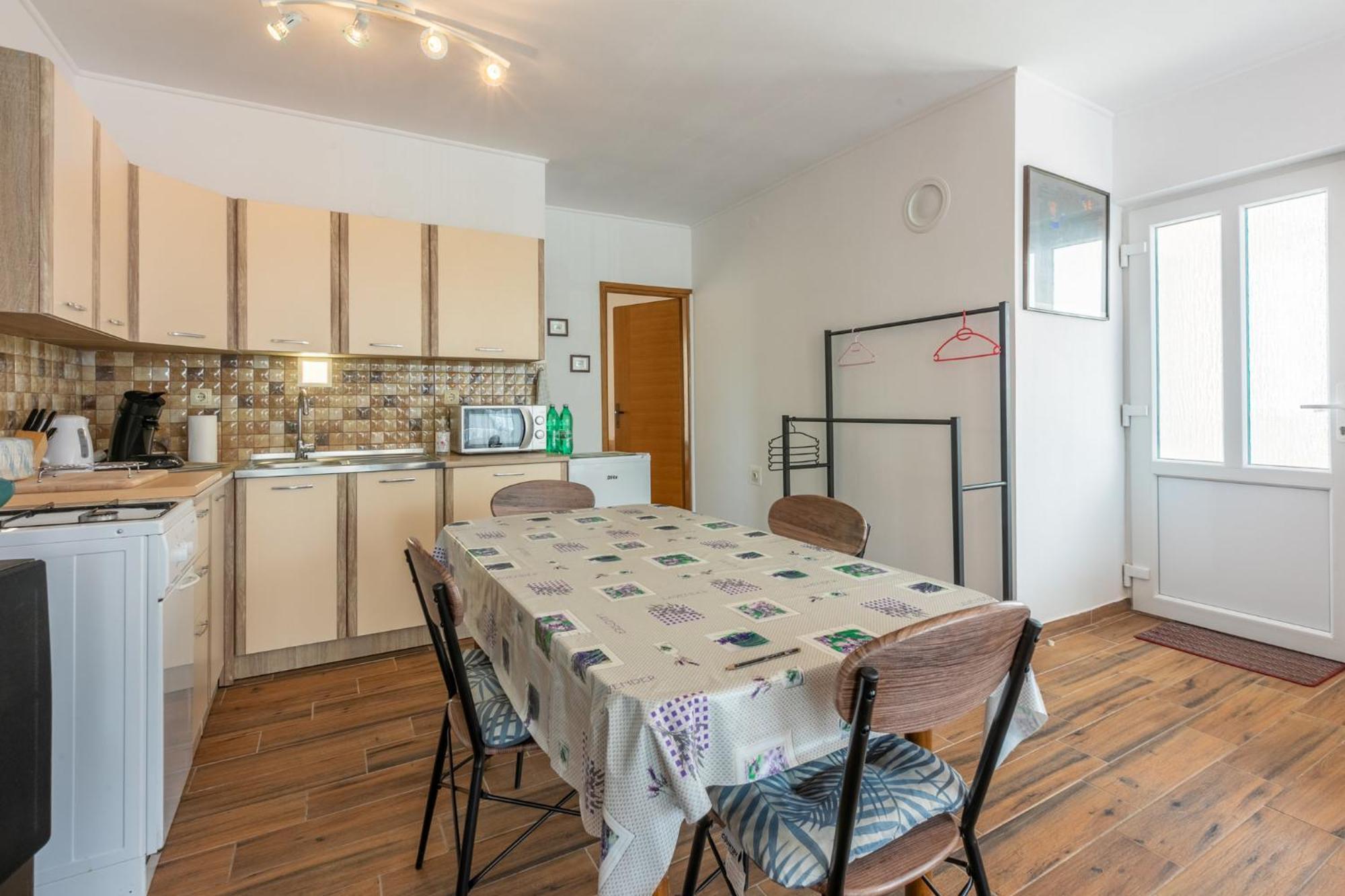 Milano Apartment Selce Bagian luar foto