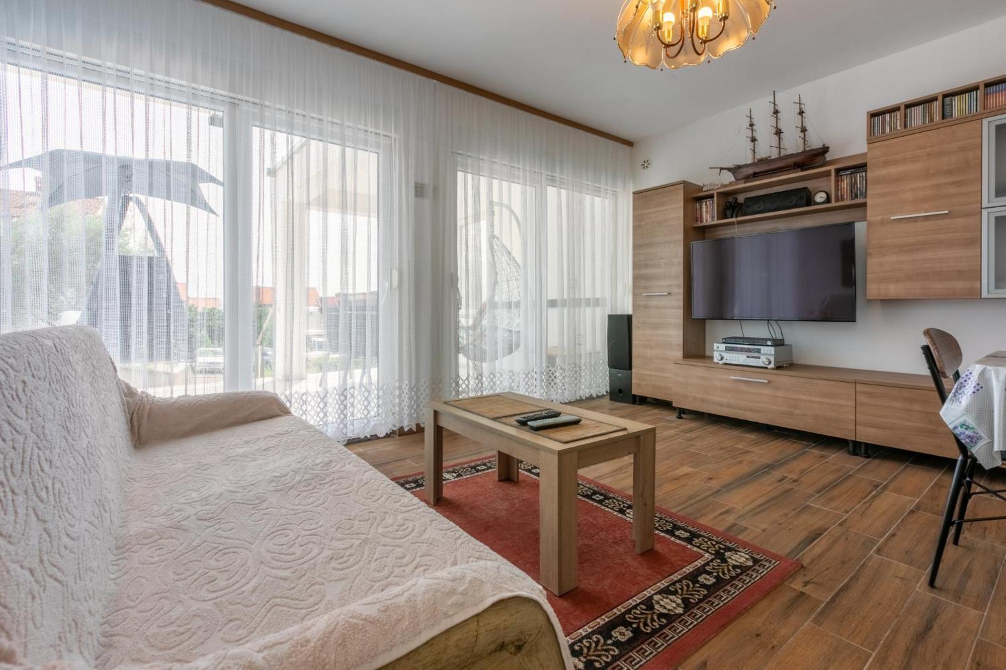 Milano Apartment Selce Bagian luar foto
