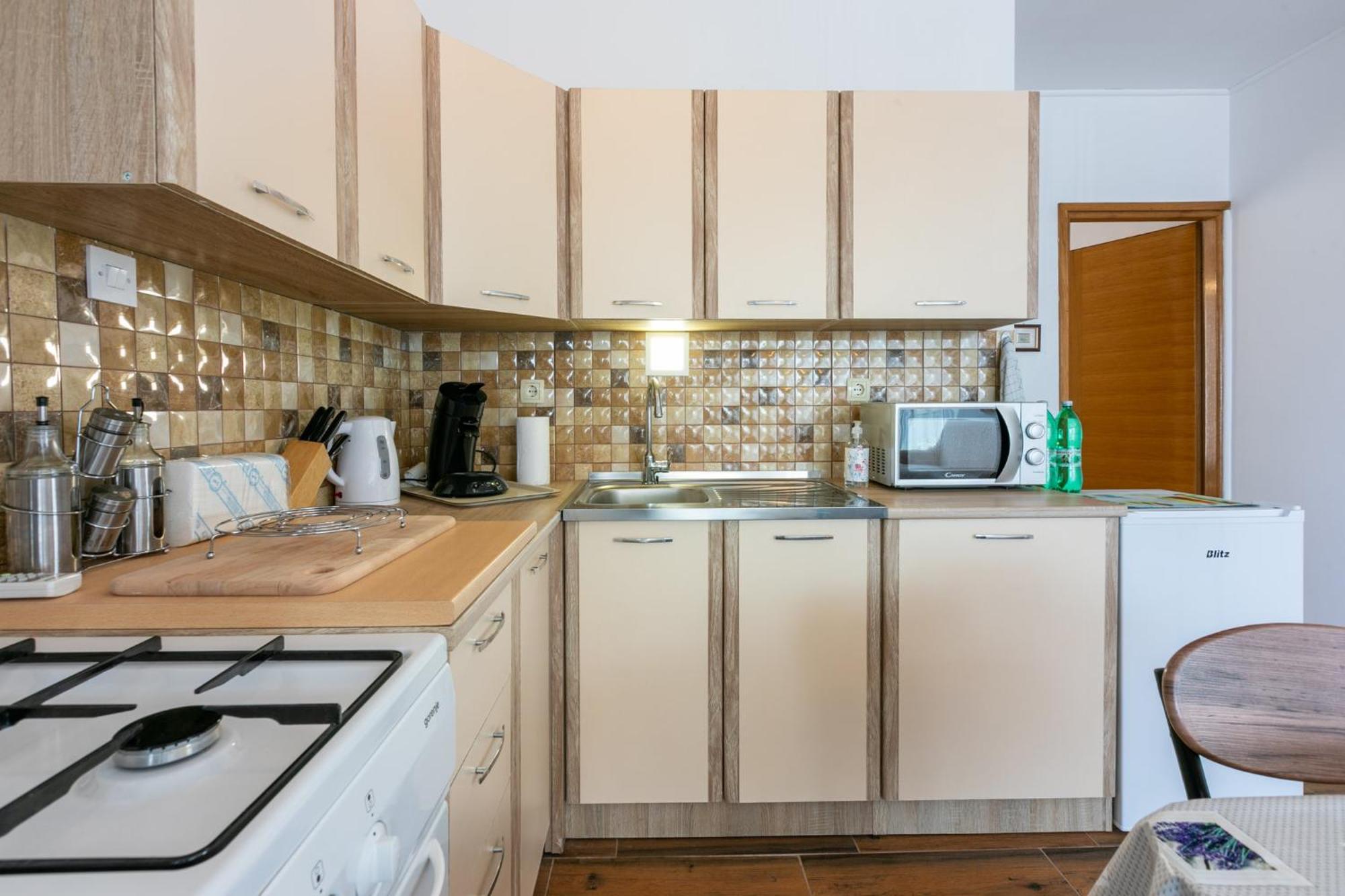Milano Apartment Selce Bagian luar foto