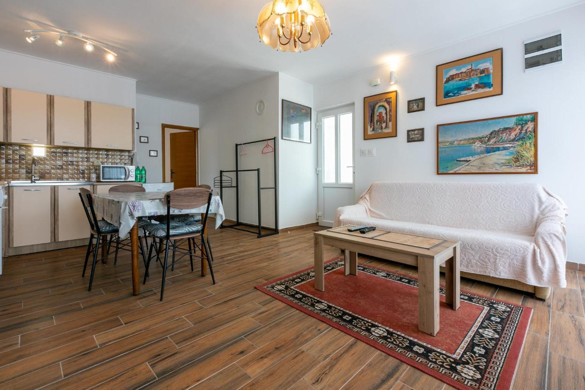 Milano Apartment Selce Bagian luar foto